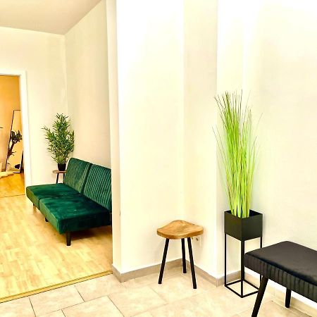 Comfy & Warm City Apartment - Self Check-In Graz Exterior photo